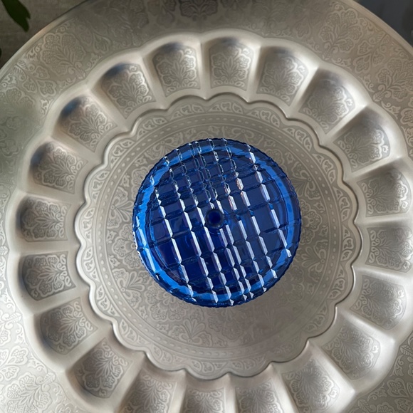 STARBUCKS Limited Edition Winter Holiday 2022 Blue Jeweled 16oz Tumbler - Picture 3 of 4